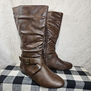 Twisted Women Brown Shelly 134 Boots